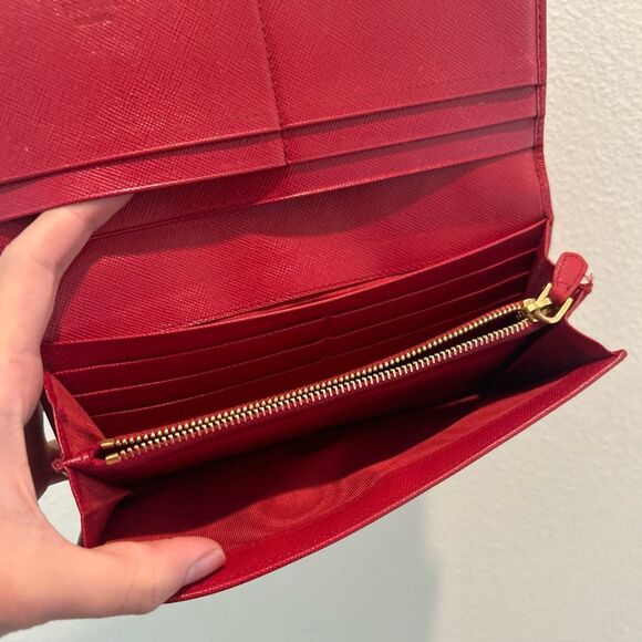 Prada Milano Red Long Snap Wallet - Picture 15 of 15